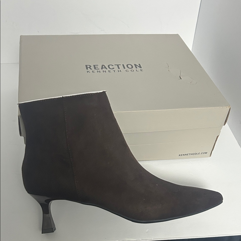 Kenneth Cole Reaction Dark Brown Heeled Boots